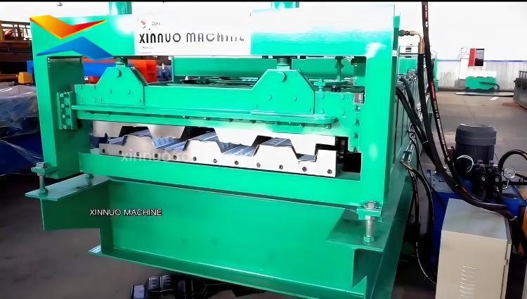 Metal Deck Roll Forming Machine