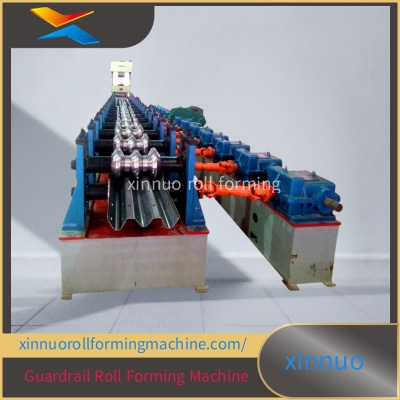 Guardrail Roll Forming Machine