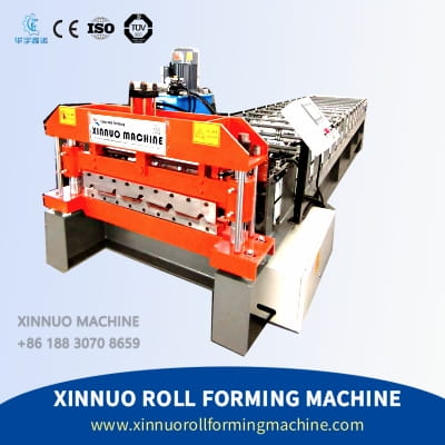 machine de formage de panneaux de type AG