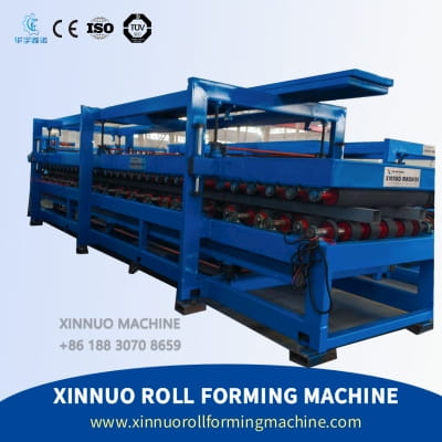 Ligne de production de panneaux composites